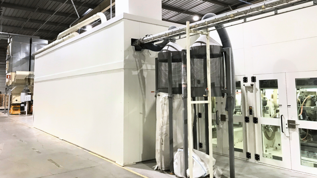 Geluidsomkasting rond productielijn 25dB(a)